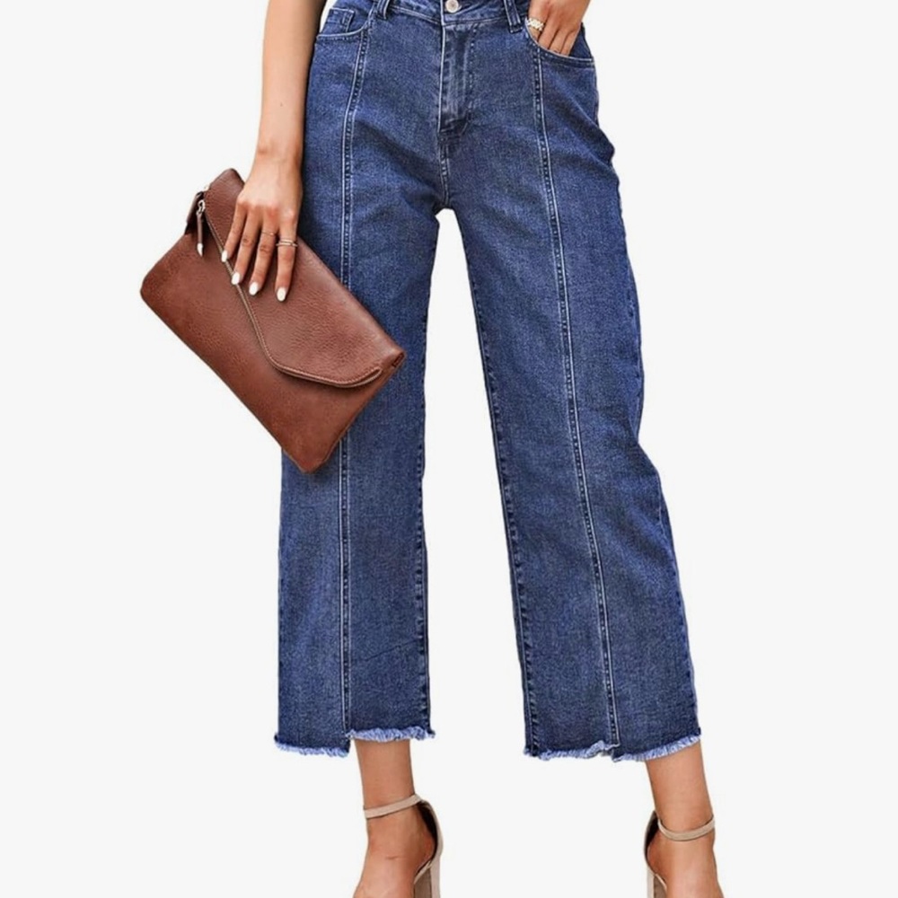 Stylish Indigo Women's Cropped Jeans